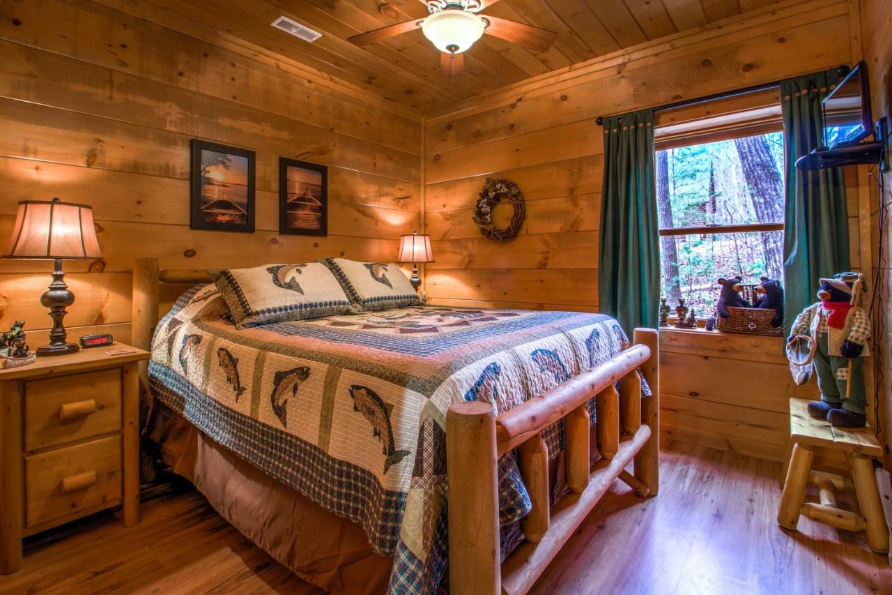 Two Bears Cabin Wear Valley Exteriör bild