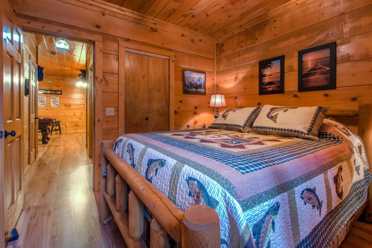 Two Bears Cabin Wear Valley Exteriör bild